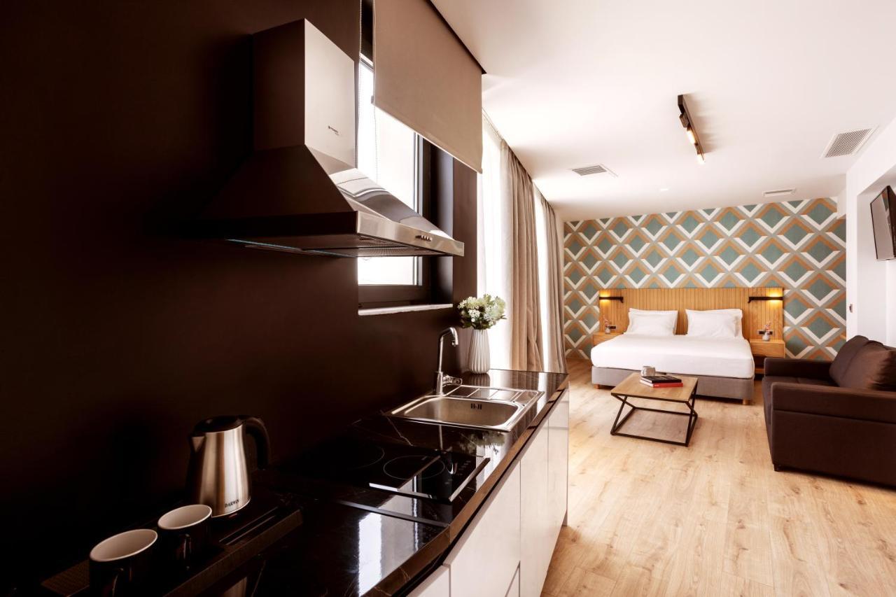 Days Hotel 4*