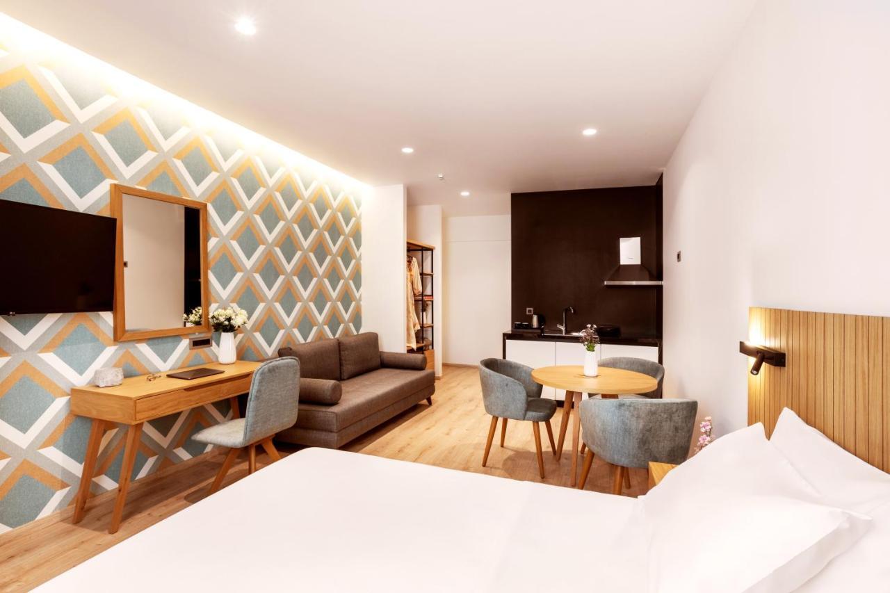 Days Hotel 4*