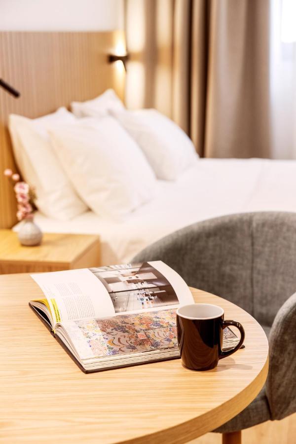 Hotel Days Atenas